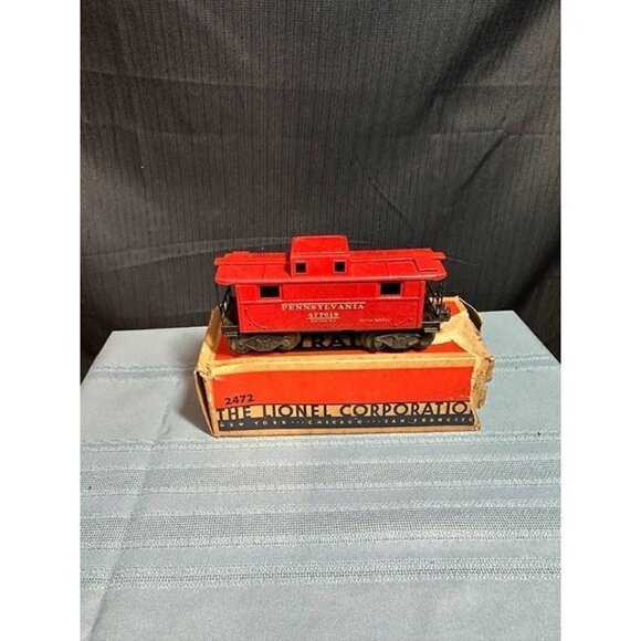 Vintage Lionel Trains O Gauge Post War Pennsylvania Metal Caboose 2472 With Box